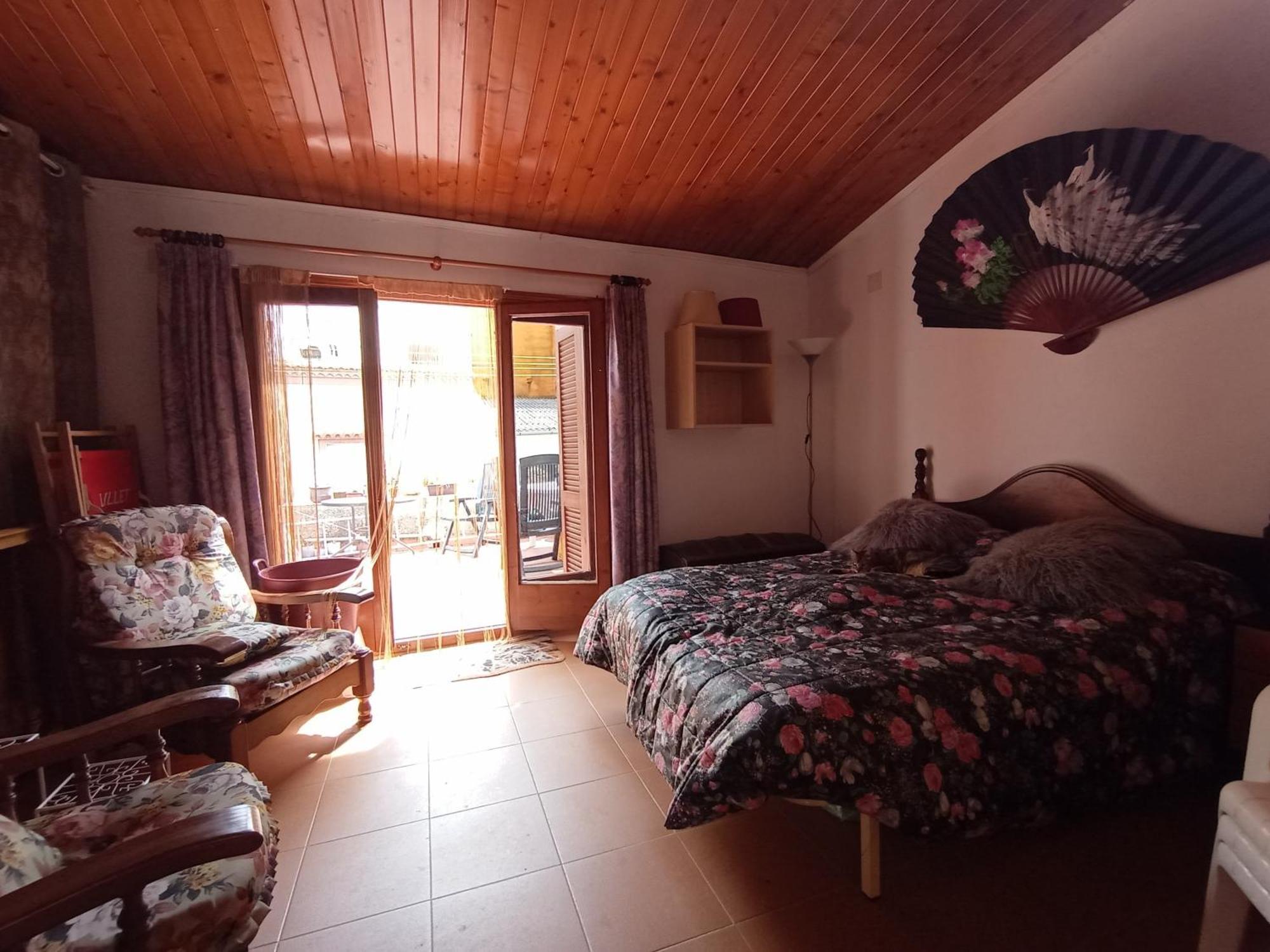 Tranquil And Spacious Townhouse In Historical And Picturesque Cervera Del Maestre 外观 照片
