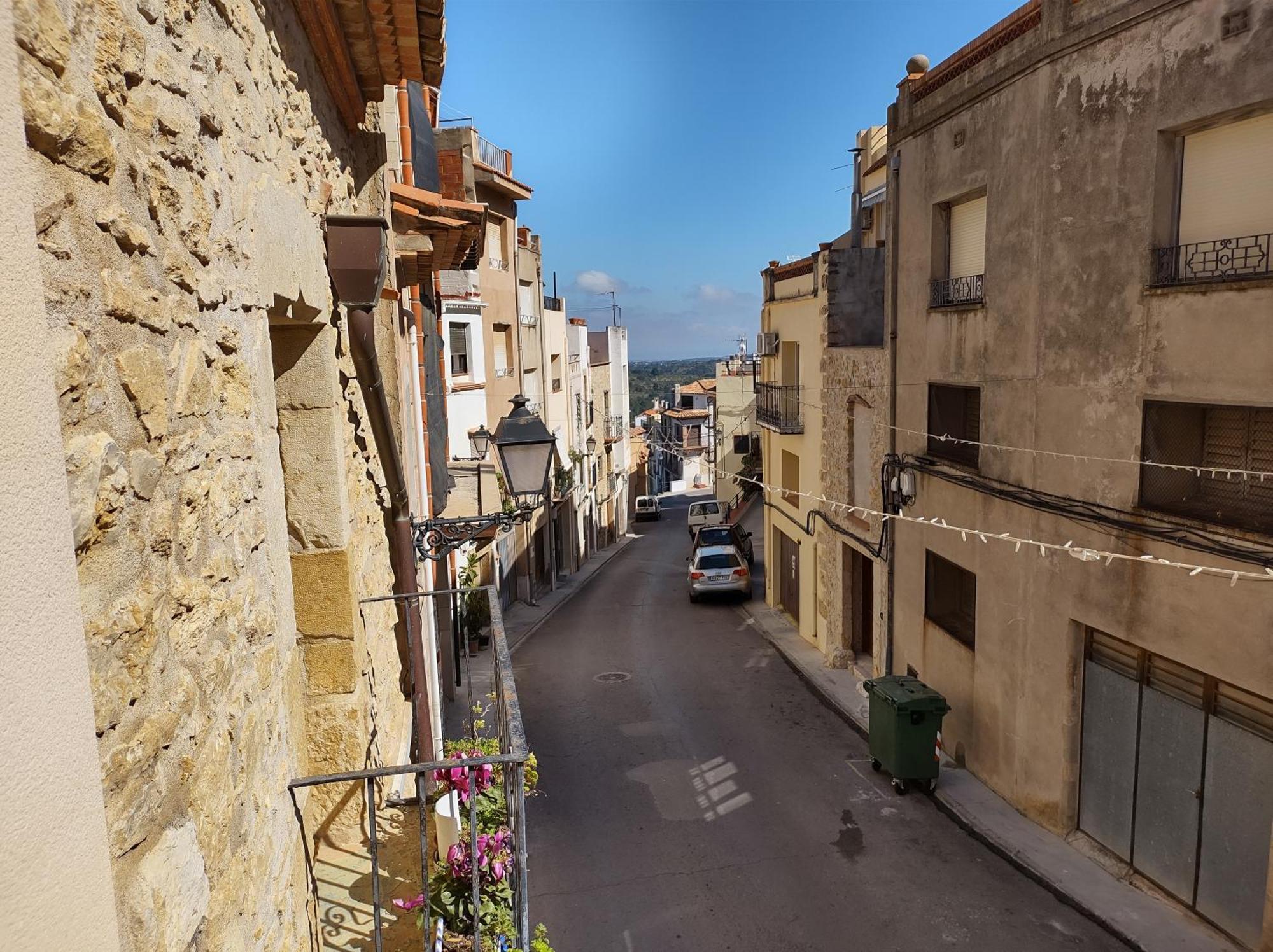 Tranquil And Spacious Townhouse In Historical And Picturesque Cervera Del Maestre 外观 照片